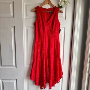 HP❤️ NWT Taylor Red Lace Sleeveless Midi dress size 6